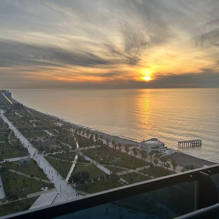 Студия С Потрясающим Видом На Море В Orbi Beach Tower Batumi Exteriér fotografie